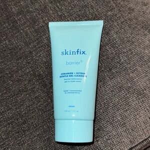 New Skinfix Ceramide + Ectoin Gentle Gel Cleanser Wash